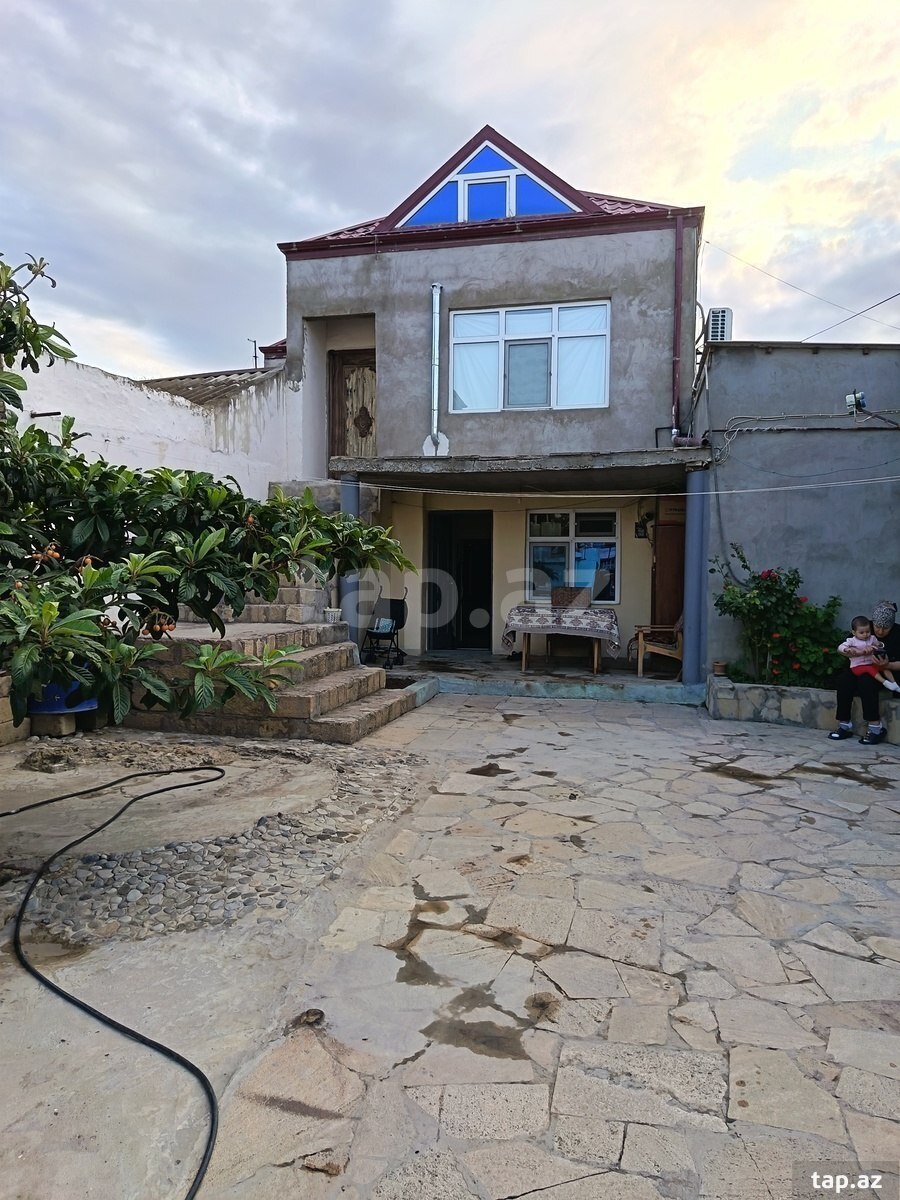 Bağ evi, Qaradağ ray (8)