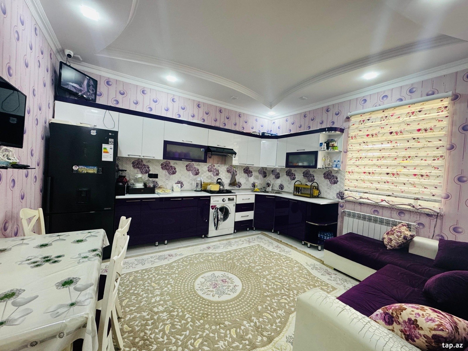 Həyət evi, Novxanı qəs. (10)