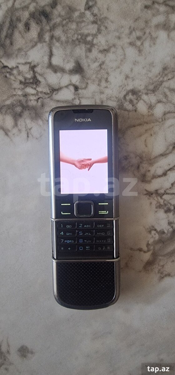 Nokia 8800 Carbon Arte (4)