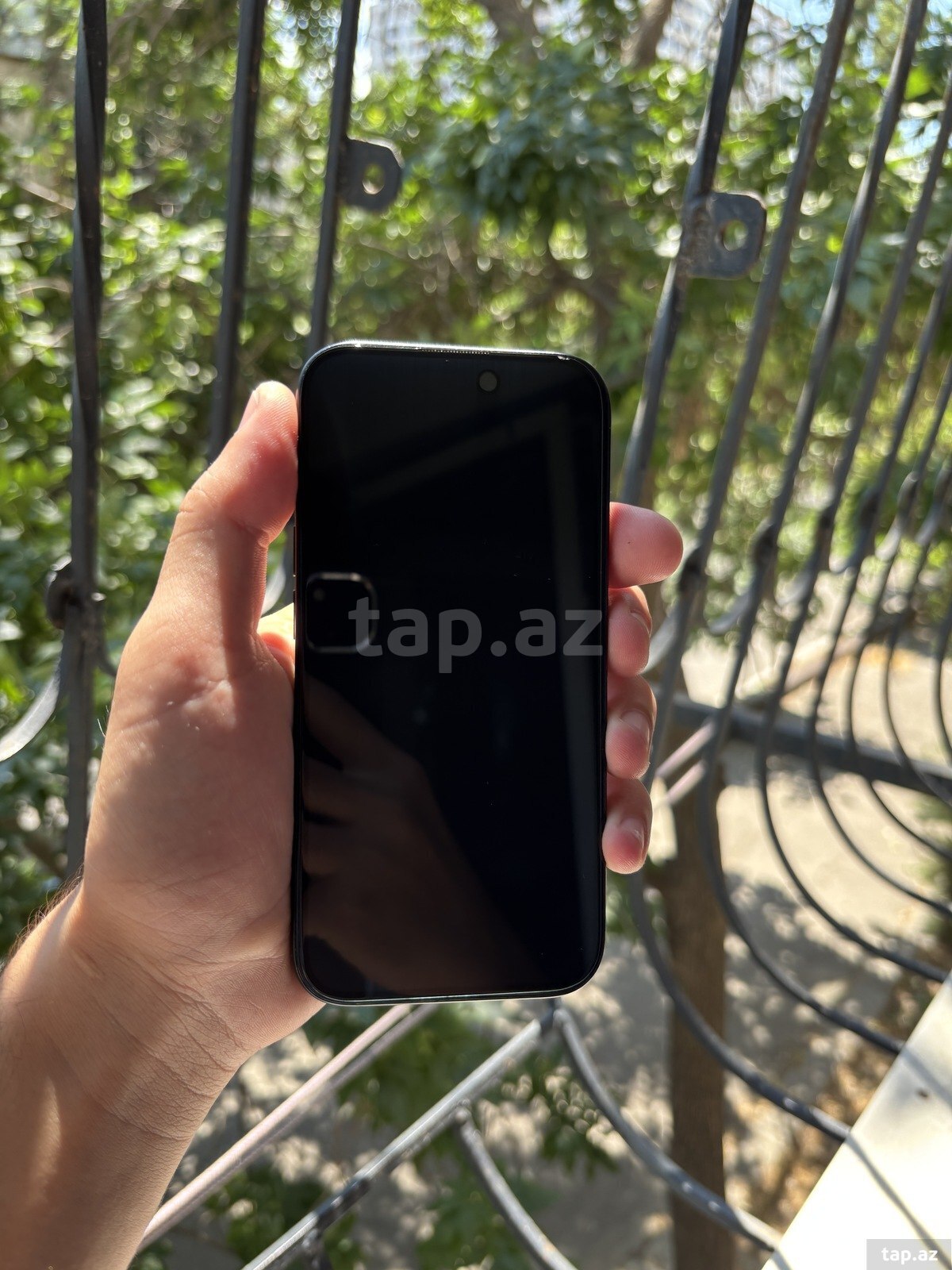 Apple iPhone 15 Black 128GB/6GB (13)