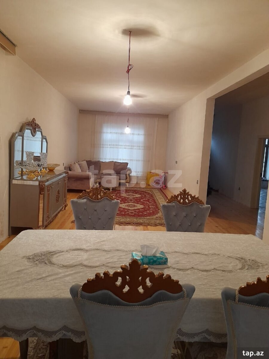 Həyət evi, Məmmədli qəs. (14)
