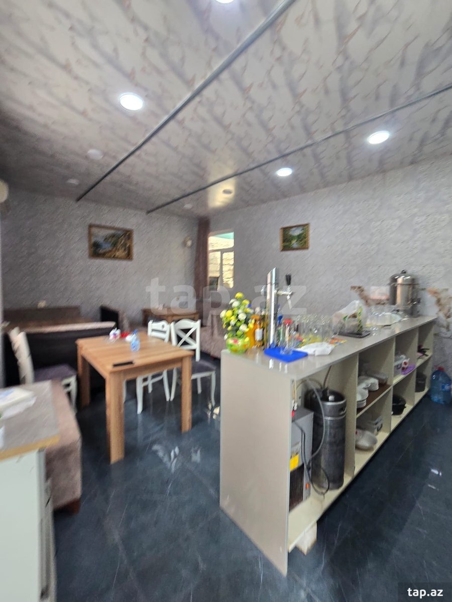 Həyət evi, Binə qəs. (12)