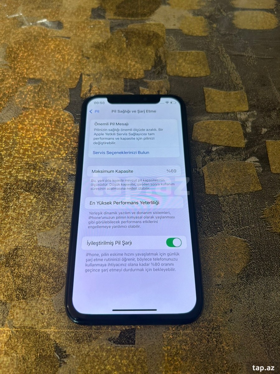Apple iPhone 11 Pro Gold 64GB/4GB (3)