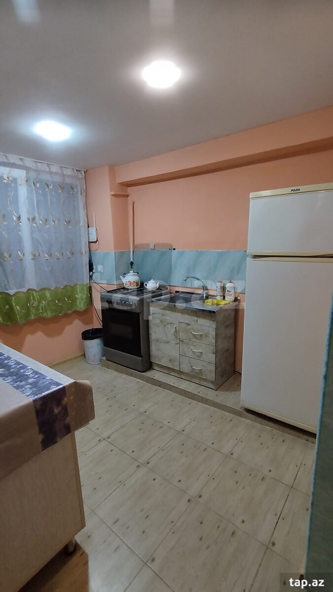 Həyət evi kirayə verilir, Şəki ş. (7)