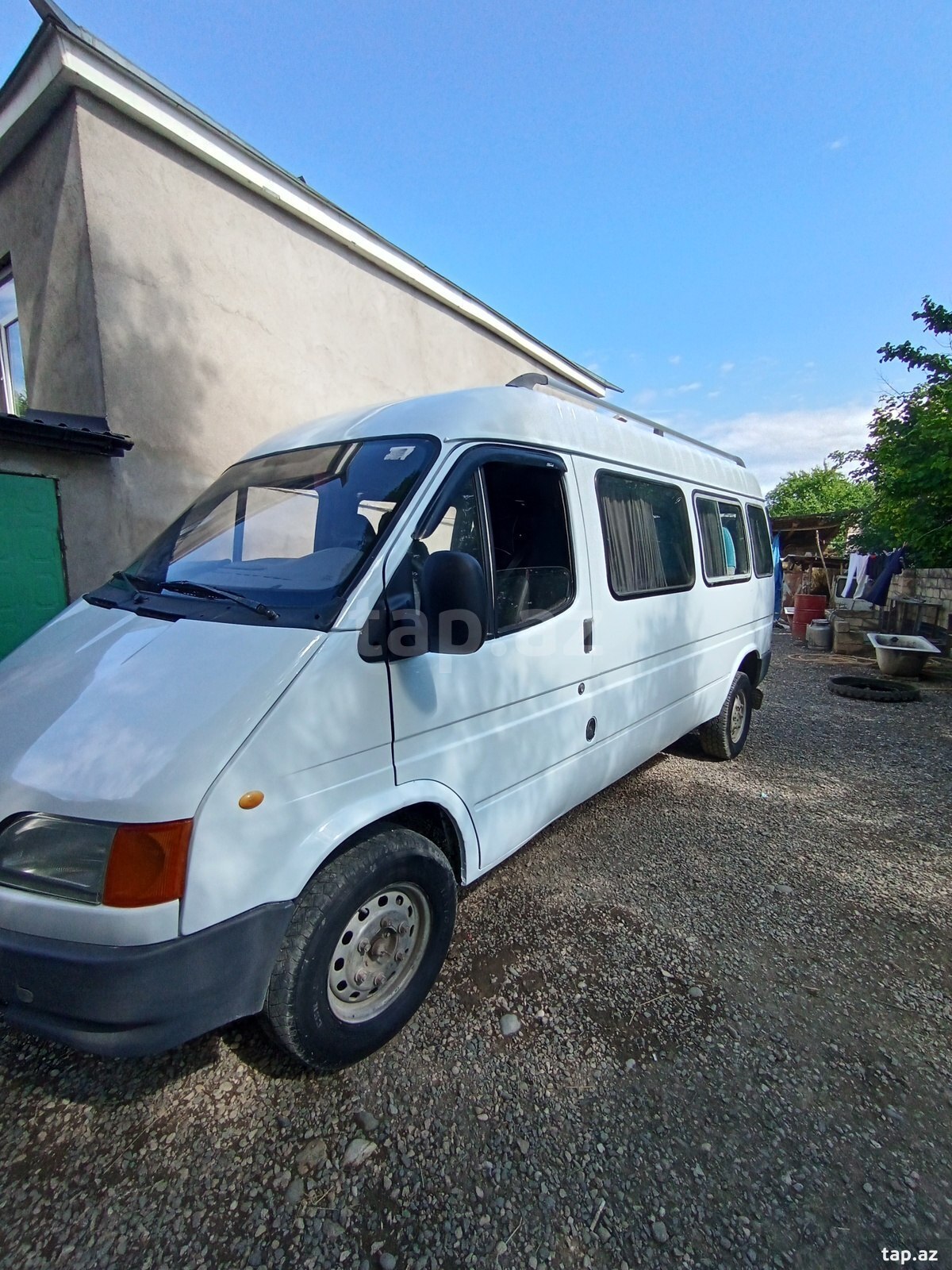 Ford Transit, 2000 il (3)