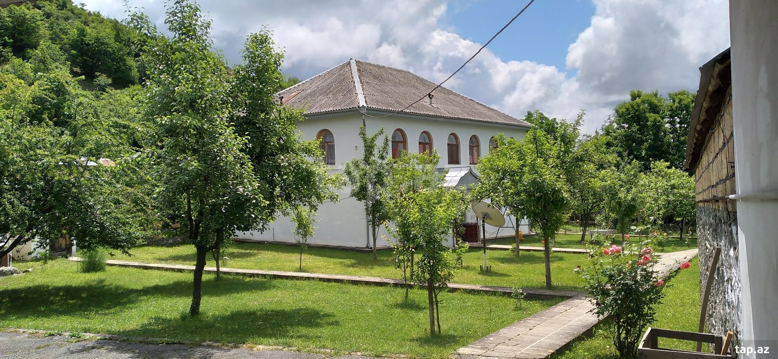 Bağ evi kirayə verilir, Qəbələ ş. (12)