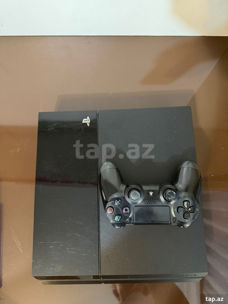 Sony Playstation 4 500GB (2)