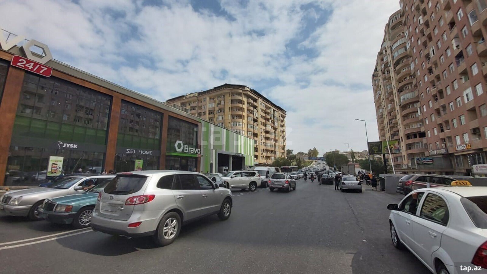 2-otaqlı yeni tikili kirayə verilir, Əsəd Əhmədov küç., 70 m²
