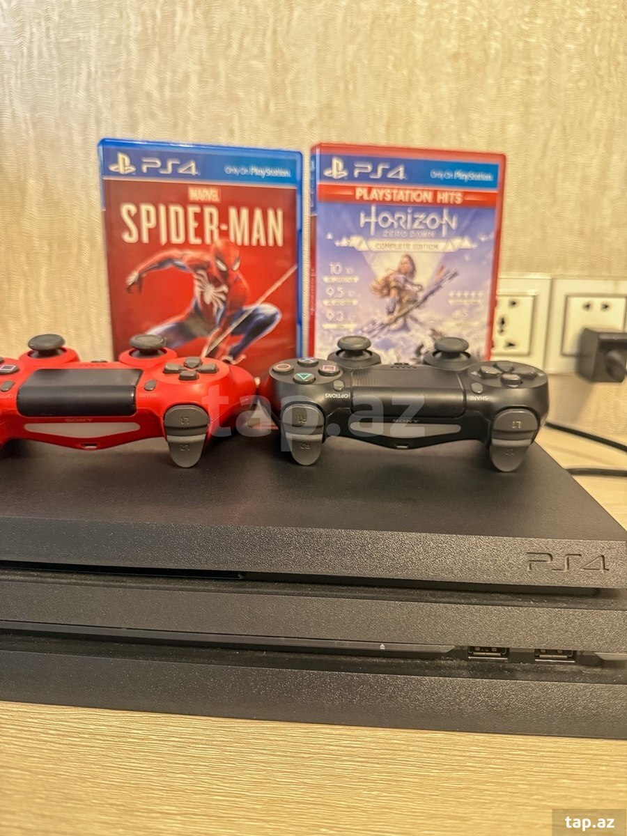 Sony PlayStation 4 Pro 1TB (3)