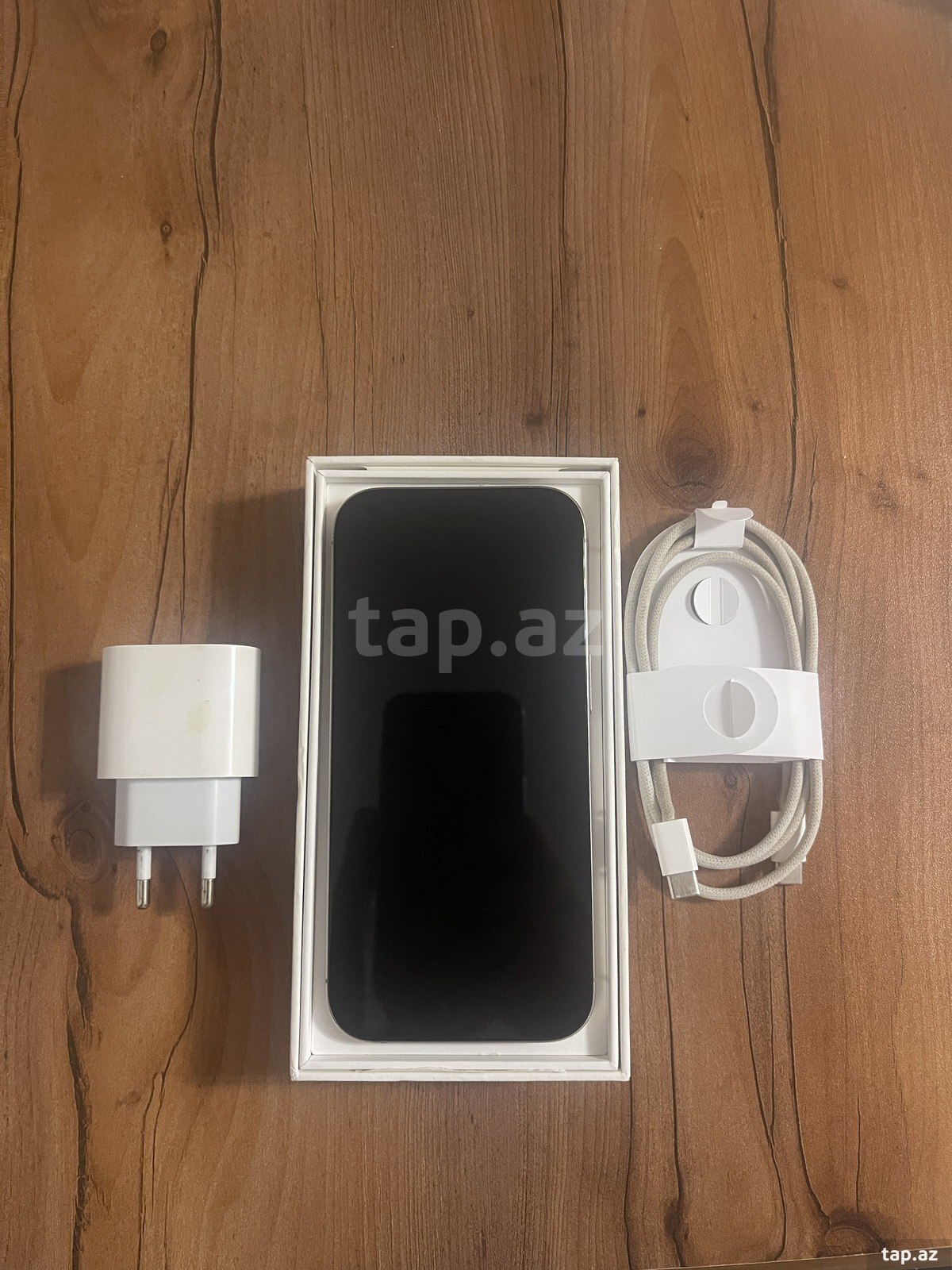 Apple iPhone 16 Pro Desert Titanium 128GB/8GB (8)