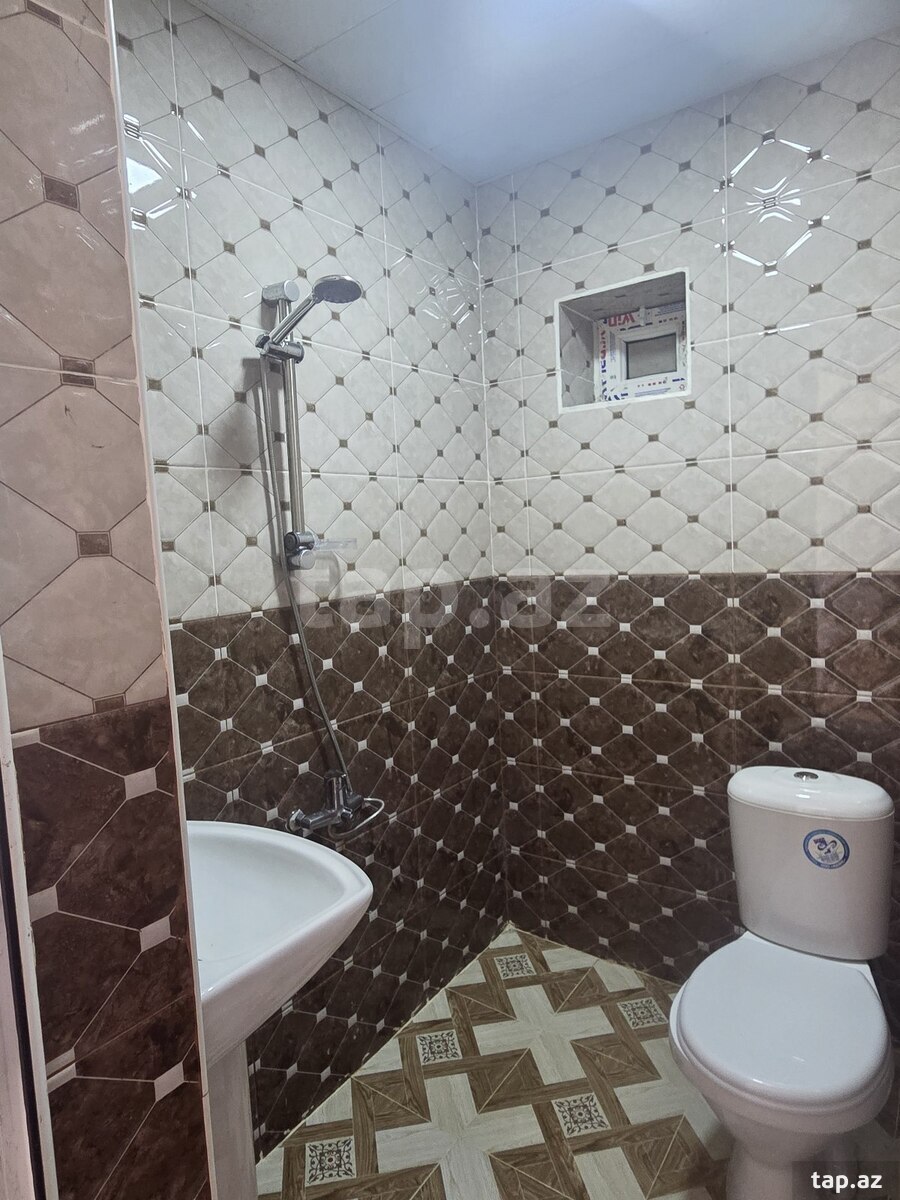 Həyət evi, Binə qəs. (9)