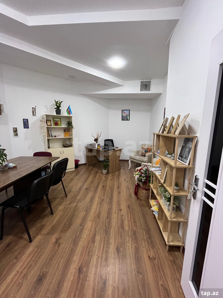 Ofis icarəyə verilir, Af mall