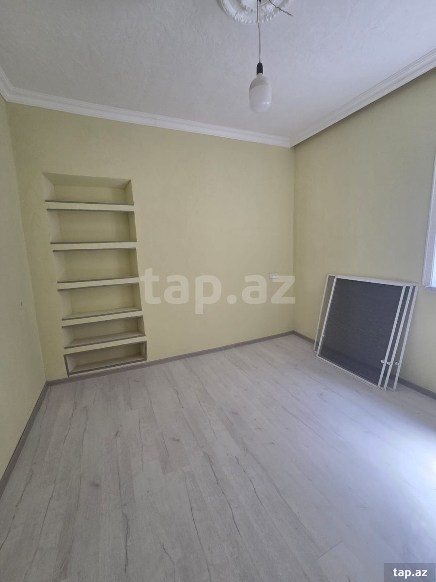 Həyət evi, Koroğlu küç. (9)