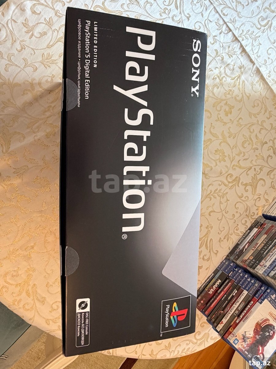 Sony PlayStation 5 (2)