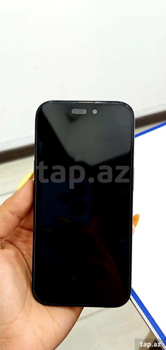 Apple iPhone 16 Black 128GB/8GB