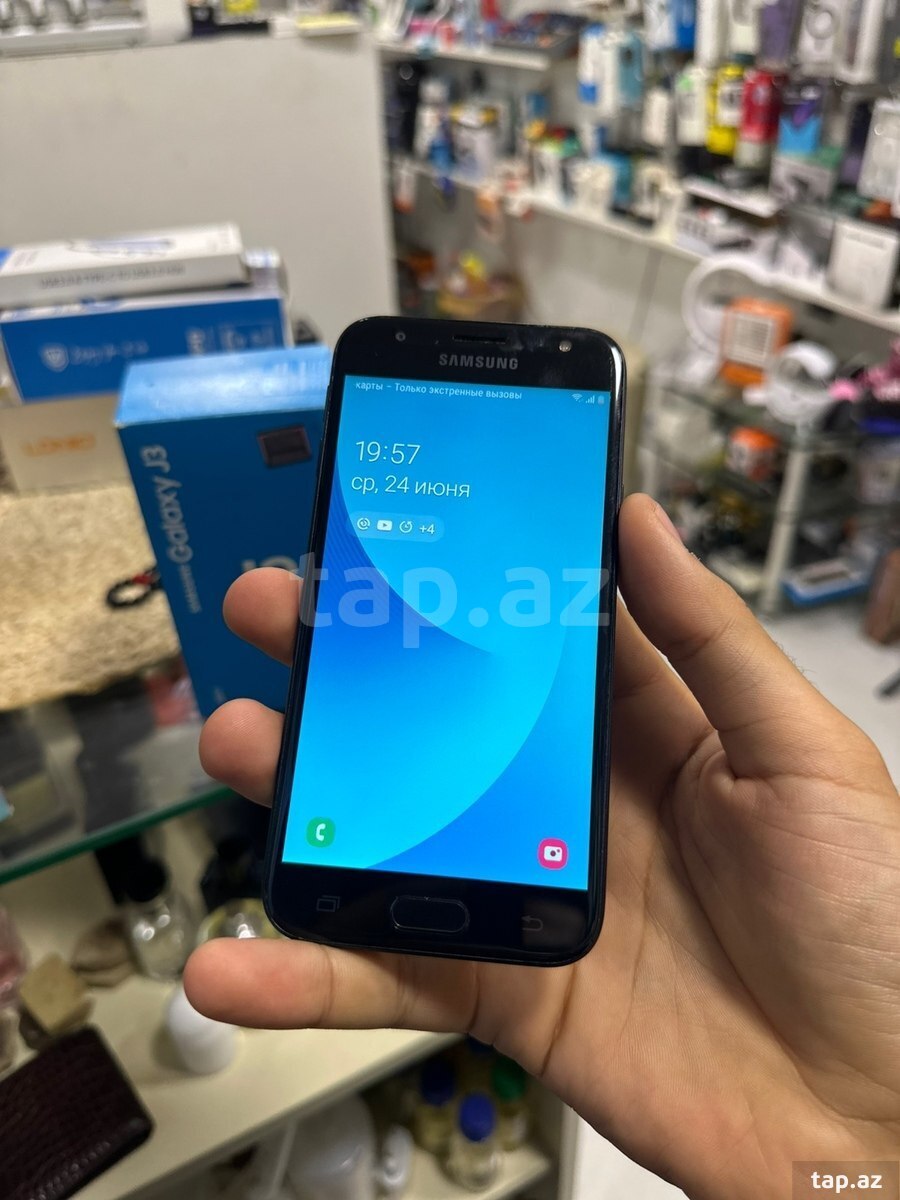 Samsung Galaxy J3 (2017) Black 16GB/2GB (5)