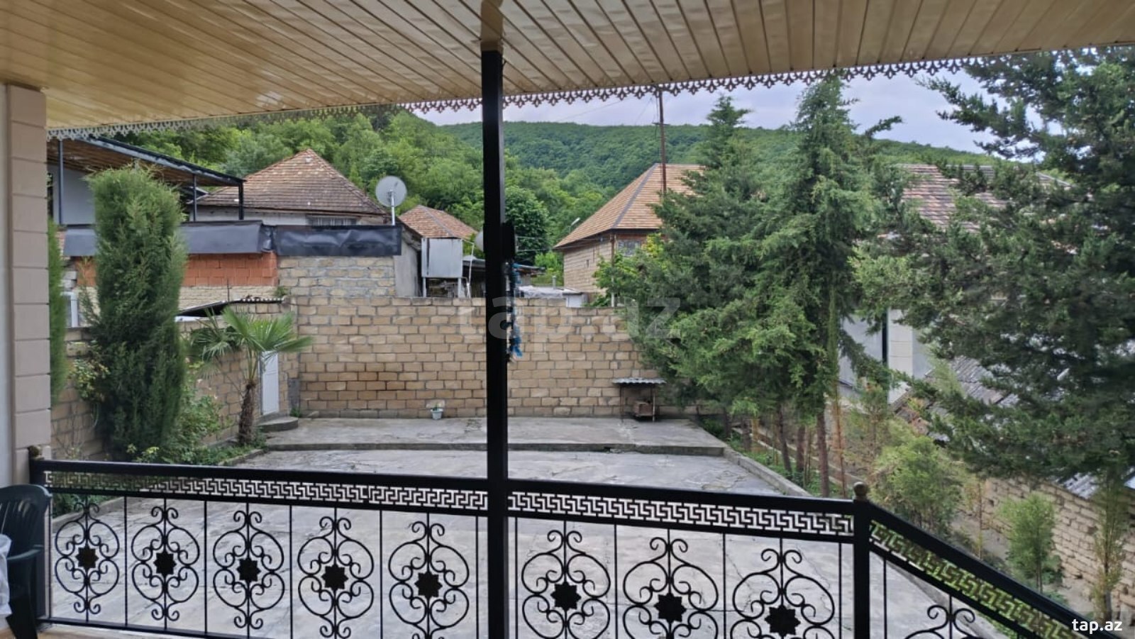 Həyət evi kirayə verilir, Şəki ş. (20)