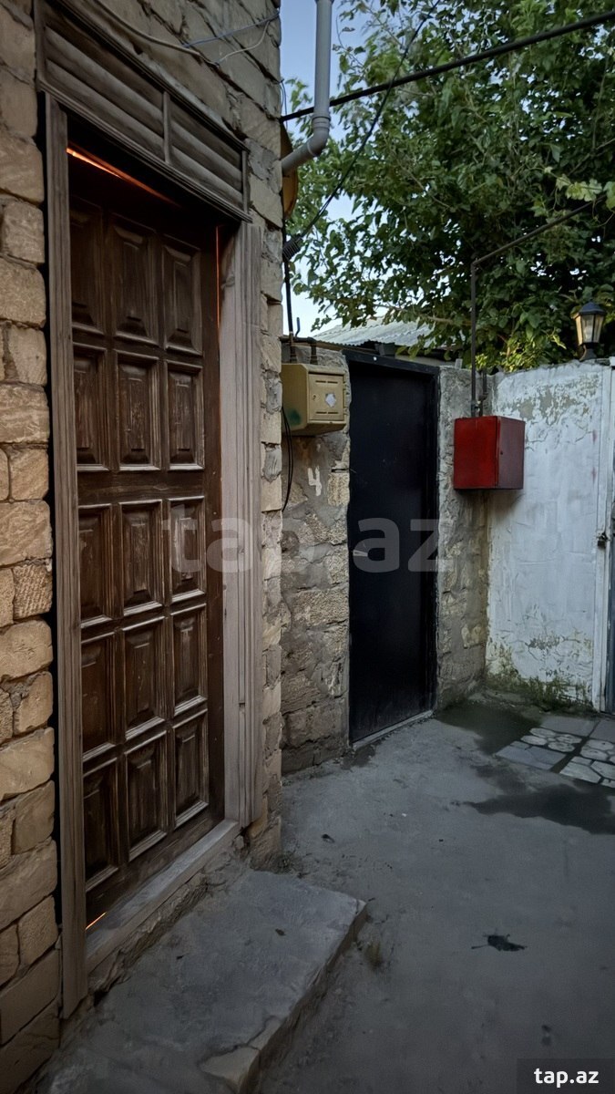 Həyət evi, Koroğlu m. (8)