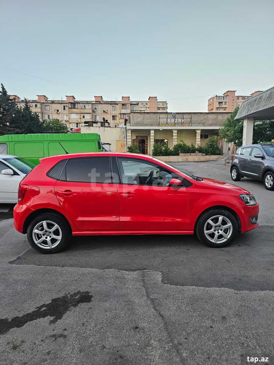 Volkswagen Polo, 2010 il (3)