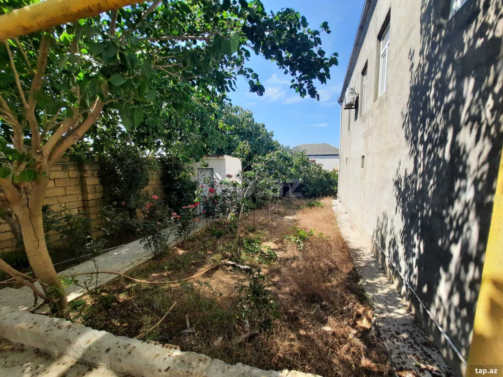 Həyət evi, Binəqədi qəs. (3)