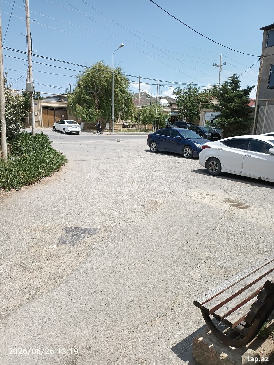 Həyət evi, Binəqədi qəs. (2)