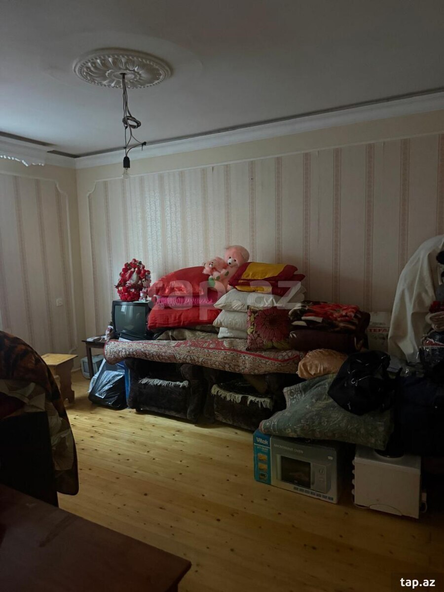 Həyət evi, Binəqədi qəs. (4)