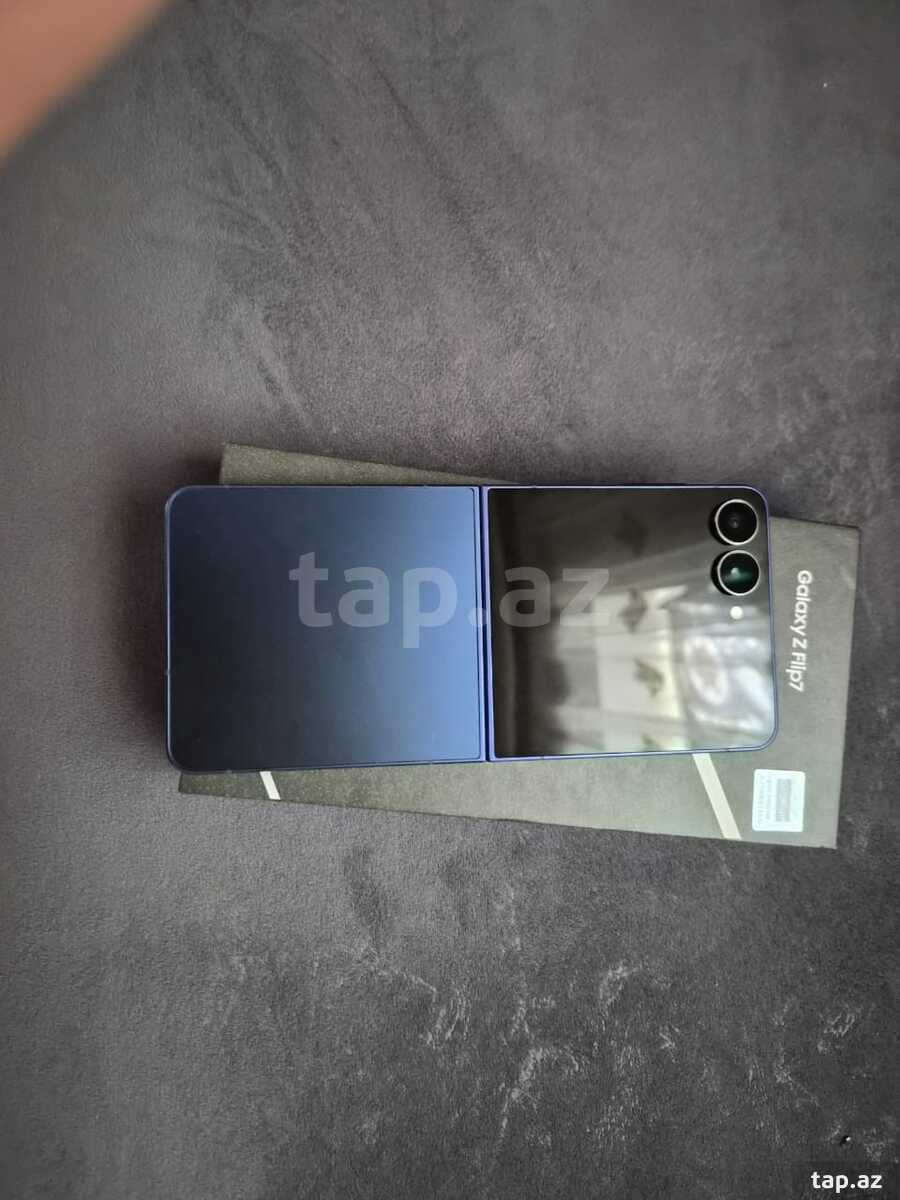Samsung Galaxy Z Flip 7 Blue Shadow 256GB/12GB (4)