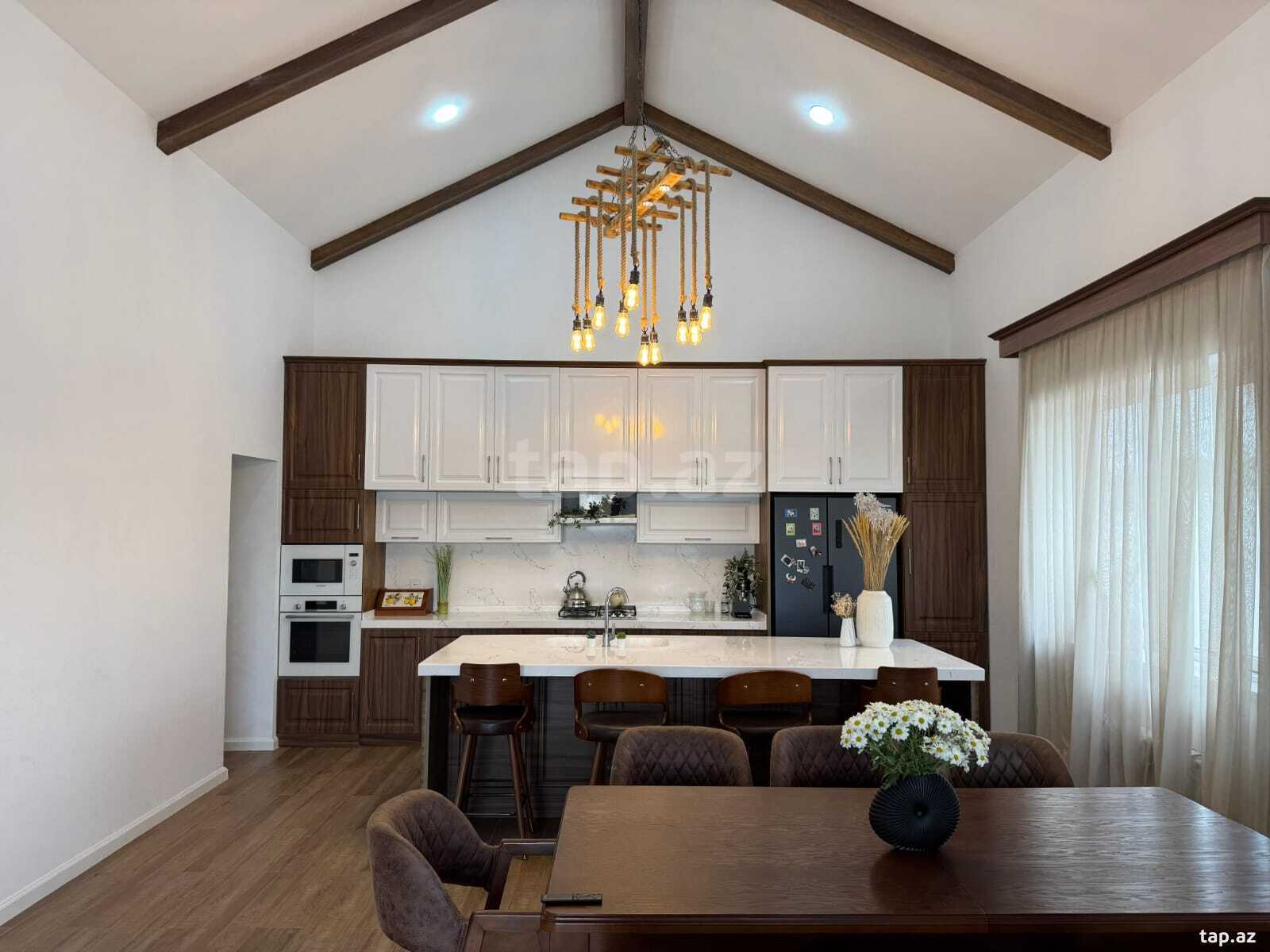 Həyət evi, Binə Atçılıq (4)