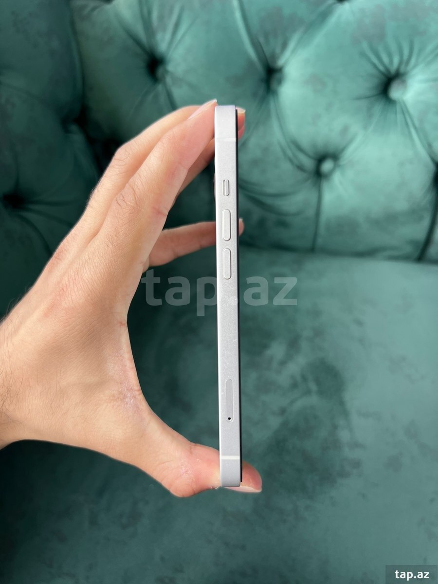 Apple iPhone 13 Starlight 128GB/4GB (3)
