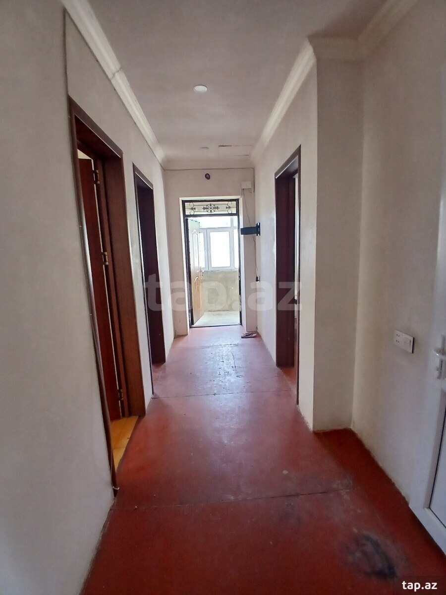 Həyət evi, Bahar qəs. (8)