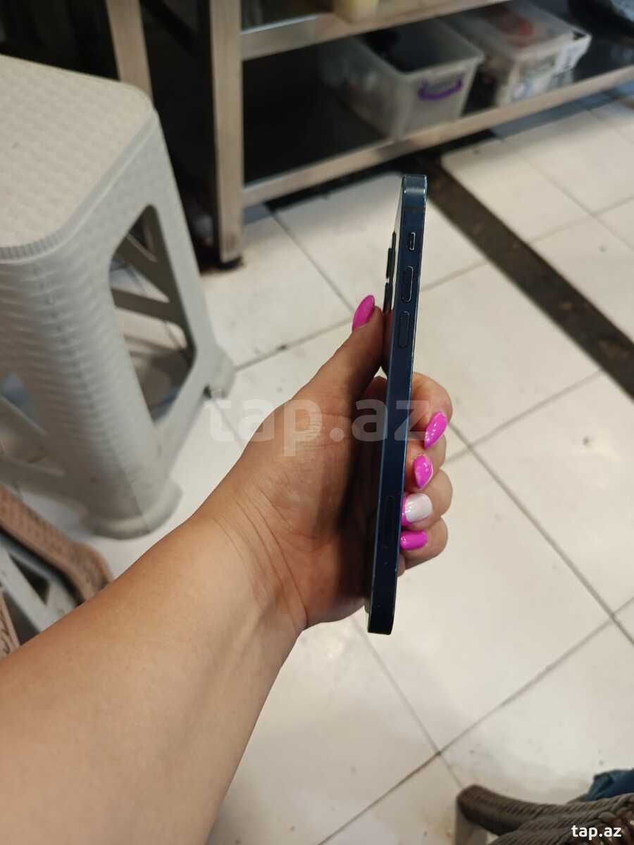 Apple iPhone 12 Black 64GB/4GB (2)