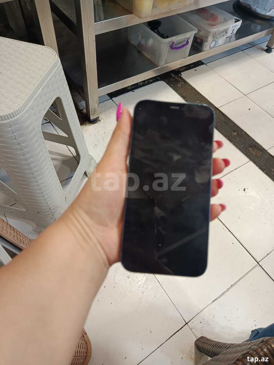 Apple iPhone 12 Black 64GB/4GB