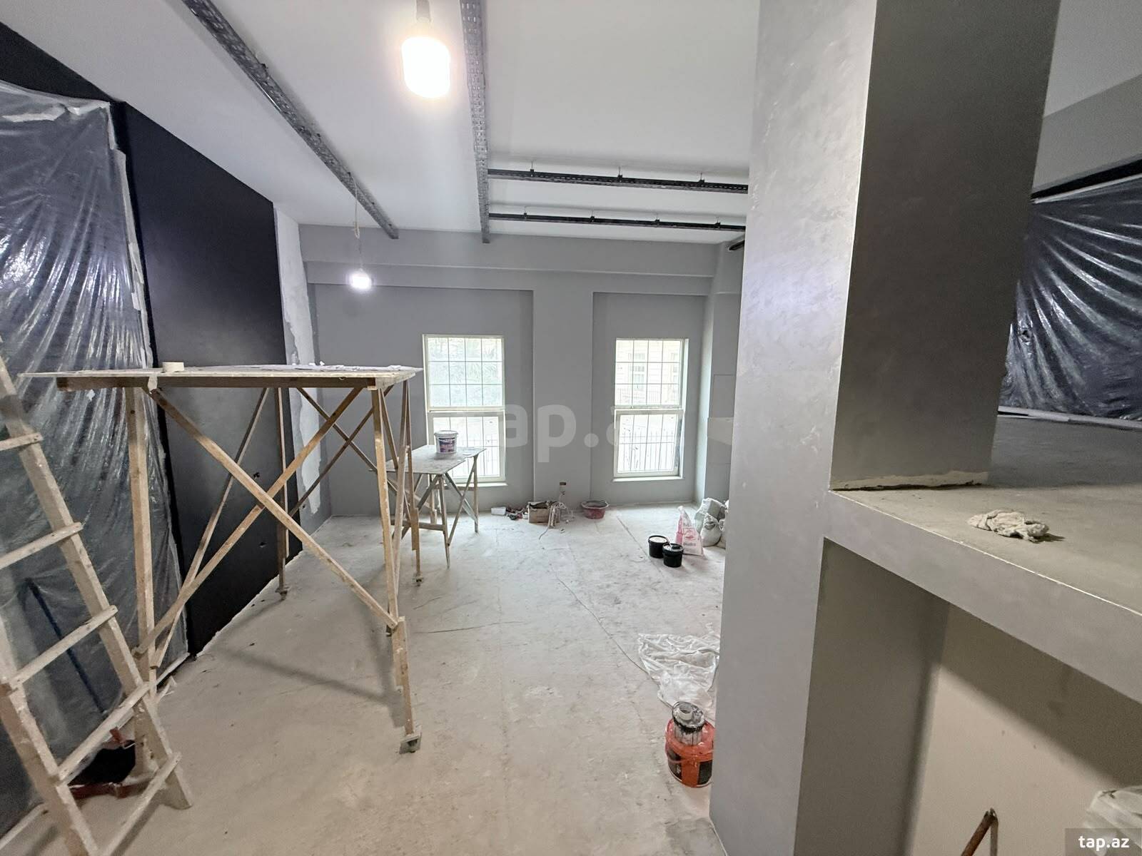 Ofis icarəyə verilir, Ağ şəhər (7)