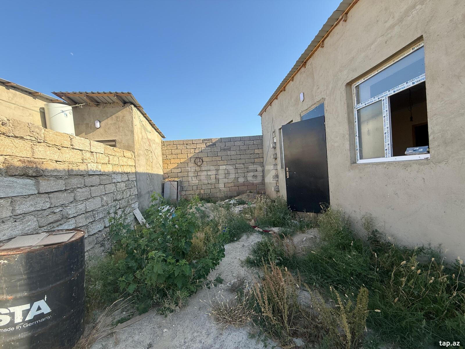 Həyət evi, Maştağa qəs. (2)