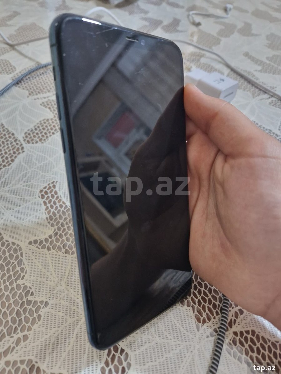 Apple iPhone 11 Pro Max Midnight Green 64GB/4GB (2)