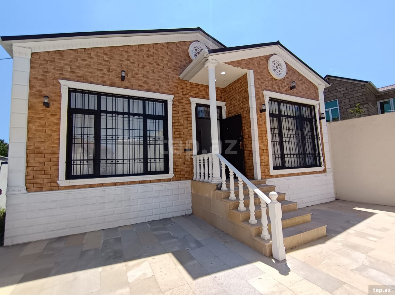 Həyət evi, Buzovna qəs. (2)