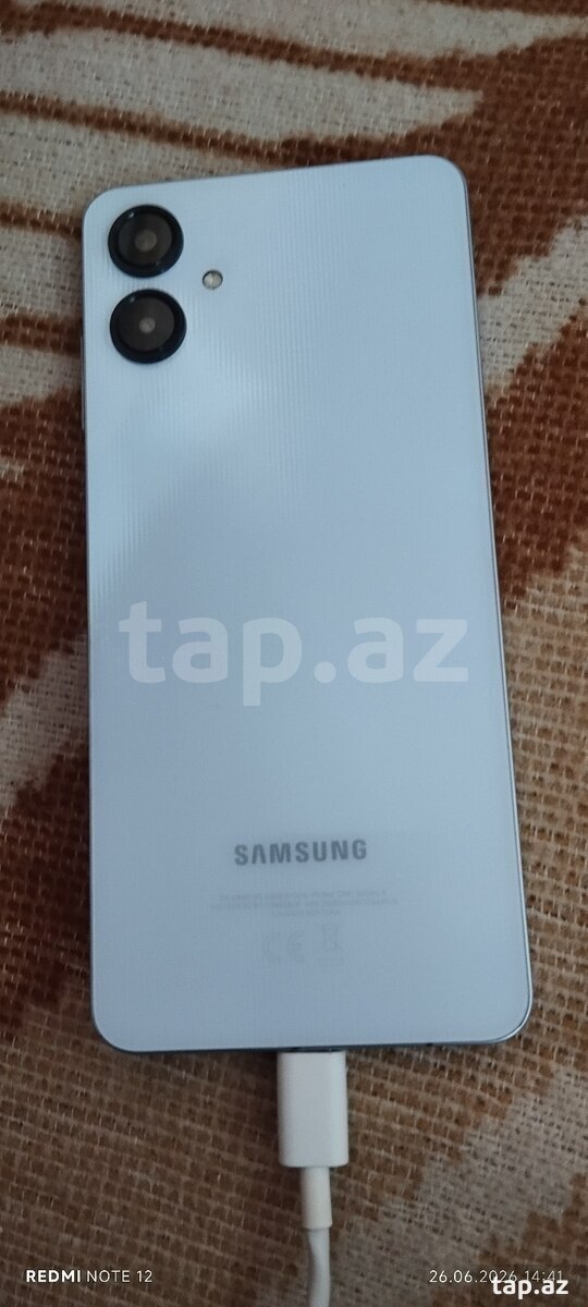 Samsung Galaxy A06 Light Blue 64GB/4GB (2)
