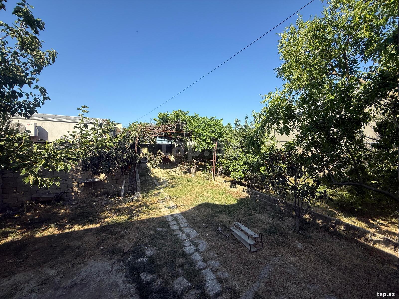 Həyət evi, Maştağa qəs. (8)