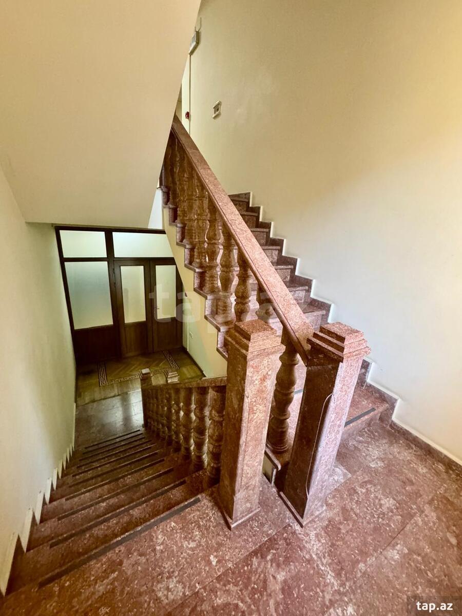 Ofis icarəyə verilir, Həsən Əliyev küç. (11)