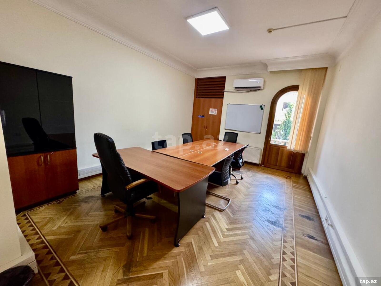 Ofis icarəyə verilir, Həsən Əliyev küç. (17)
