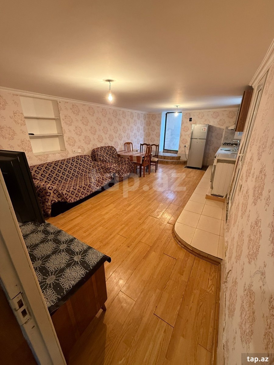 Həyət evi kirayə verilir, Bakıxanov qəs. (2)