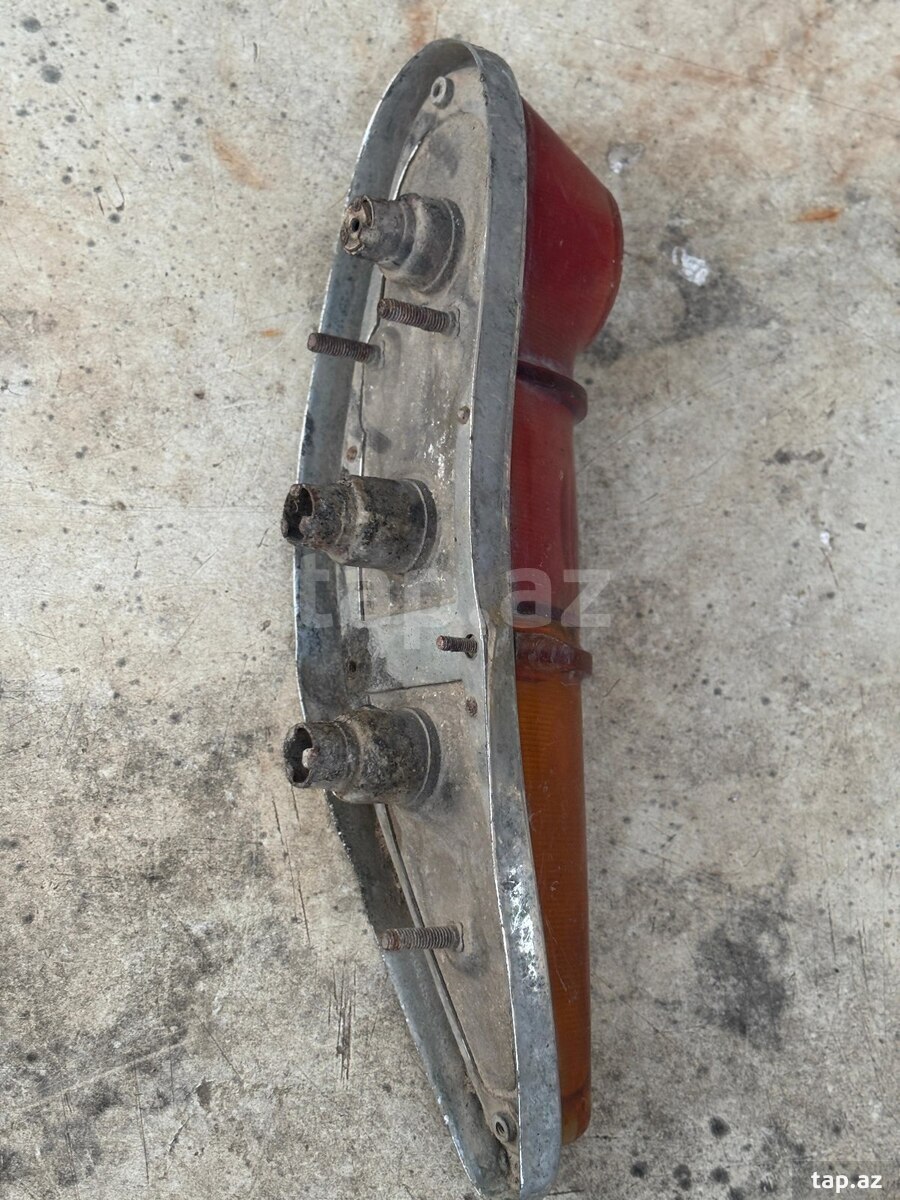 Moskvich stop işığı (3)
