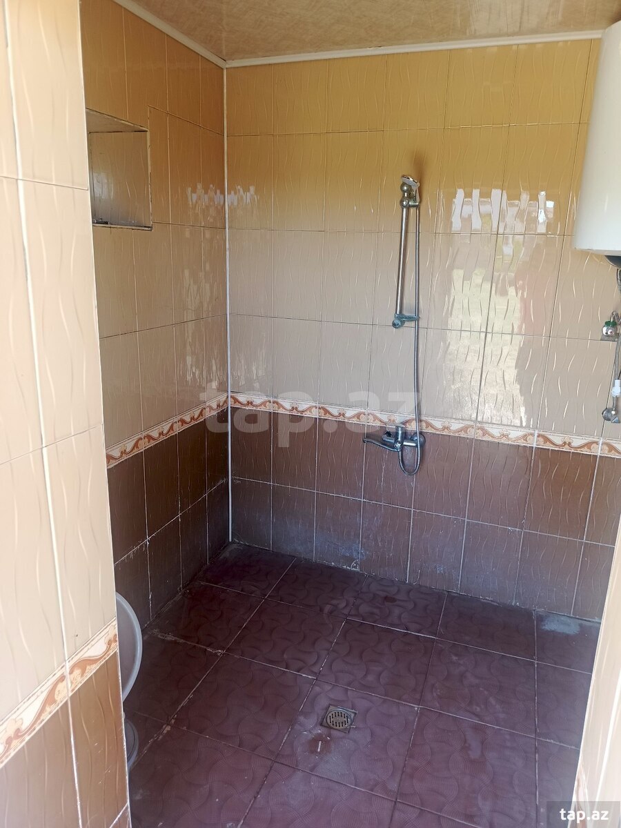 Bağ evi kirayə verilir, Pirşağı qəs. (17)
