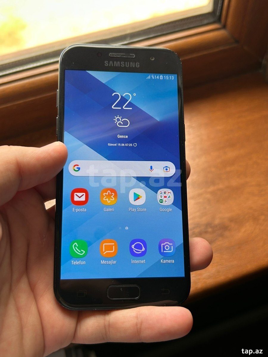 Samsung Galaxy A3 (2017) Black Sky 16GB/2GB