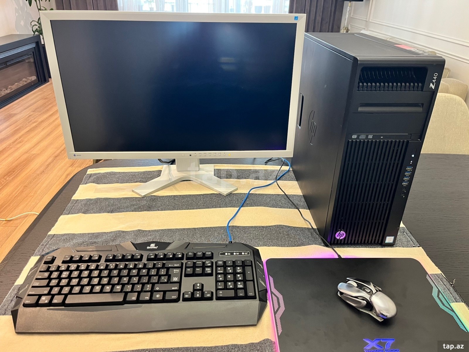 Masaüstü kompüter HP Z440