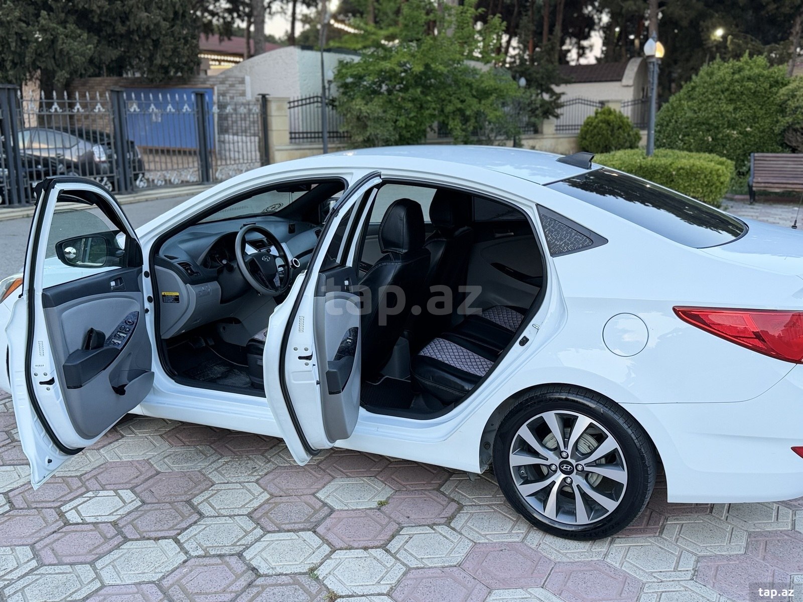 Hyundai Accent, 2016 il (27)