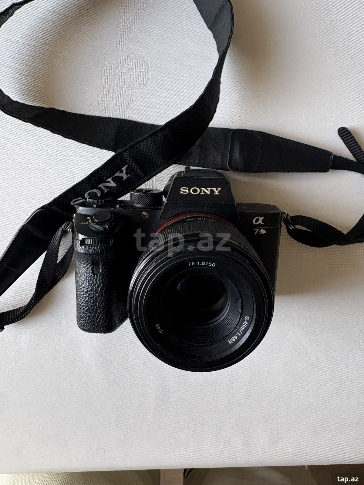 Sony A7S II + Sony FE 50mm f/1.8 Lens (2)