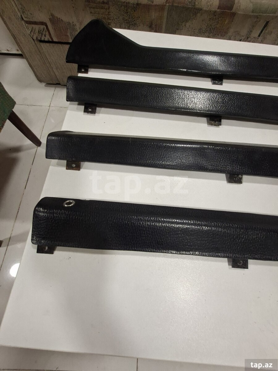 GAZ 24 Volga qapı kantları (2)