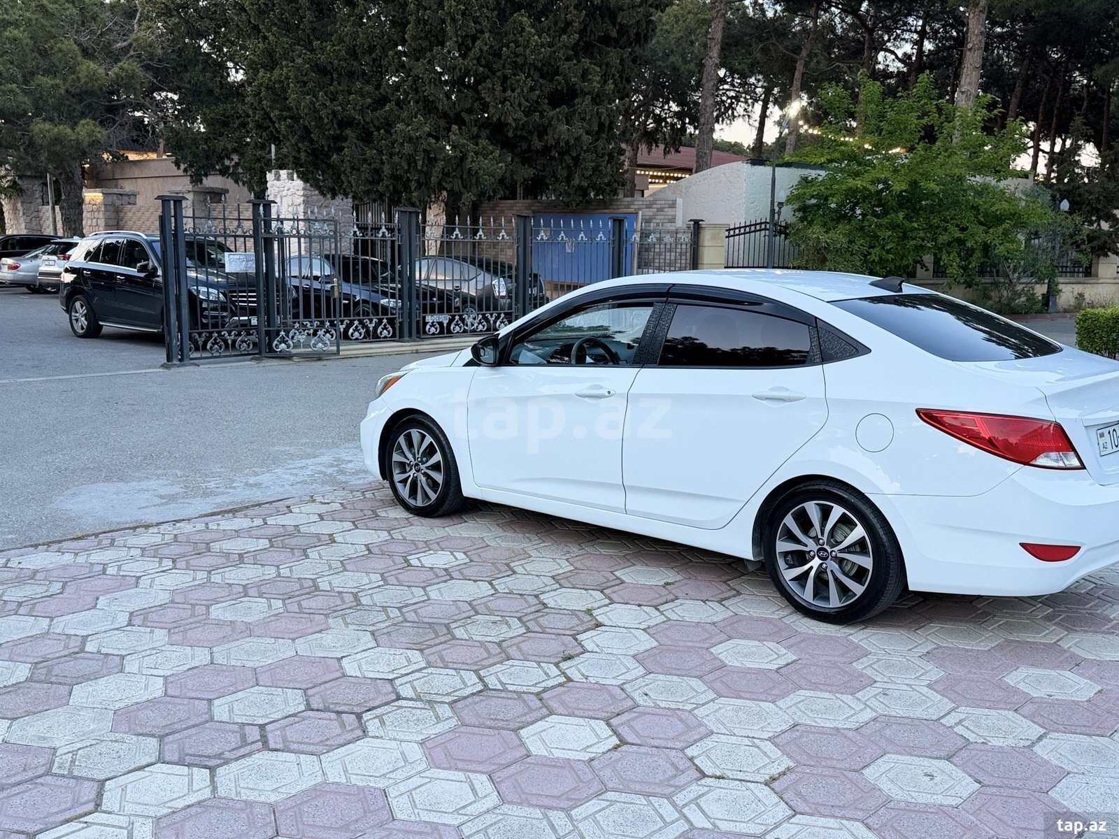 Hyundai Accent, 2016 il (24)