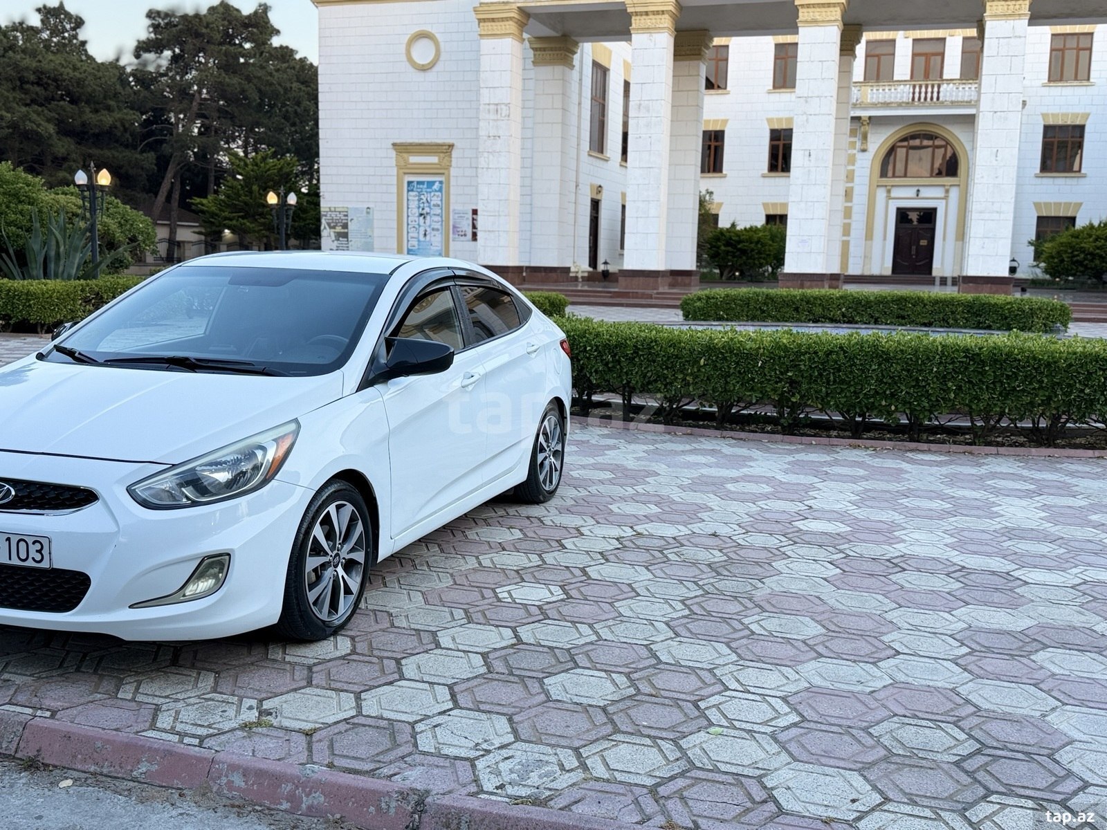 Hyundai Accent, 2016 il (22)